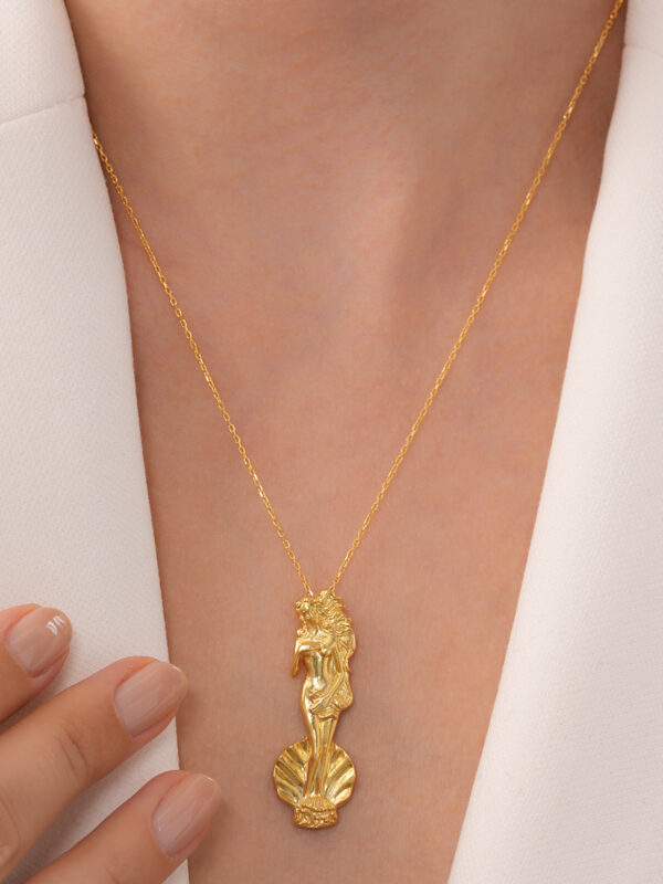 925 Ayar Gümüş 18K Altın Kaplama Afrodit El Yapımı Mitolojik Kolye