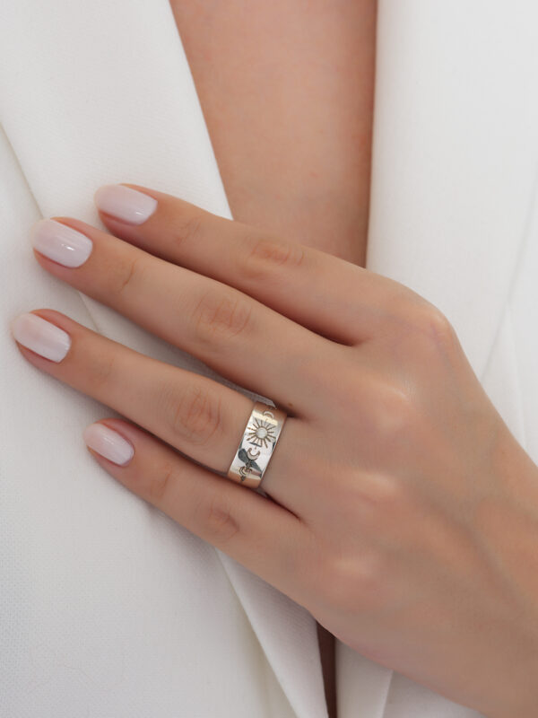 925 Ayar Gümüş Celestial Harmony Yüzük – Güneş & Ay İşlemeli