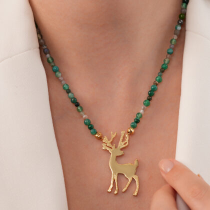Geyik & Yeşil Akik 925 Ayar Gümüş Kolye – 18K Altın Kaplama, El Yapımı
