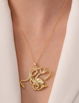 925 Ayar Gümüş – 18K Altın Kaplama El Yapımı Medusa Kolye | Mitolojik Sembol