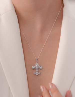 925 Ayar Gümüş Zirkon Taşlı Fleur-de-Lis (Zambak) Kolye – El Yapımı