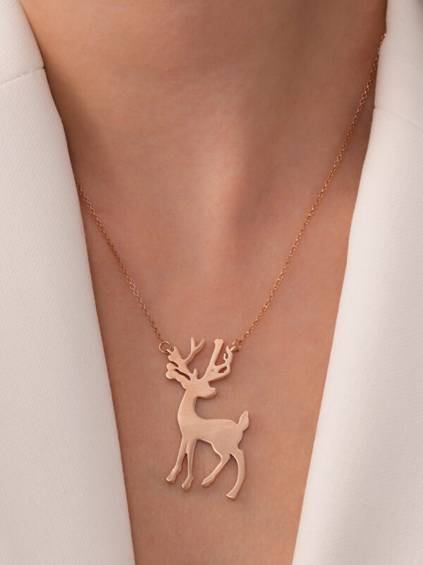 925 Ayar Gümüş Rose Kaplama Geyik Kolye – El Yapımı